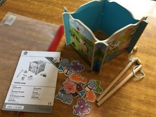 Magnetic wooden fishing game