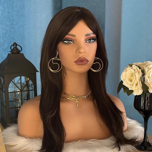 Female mannequin head - female,