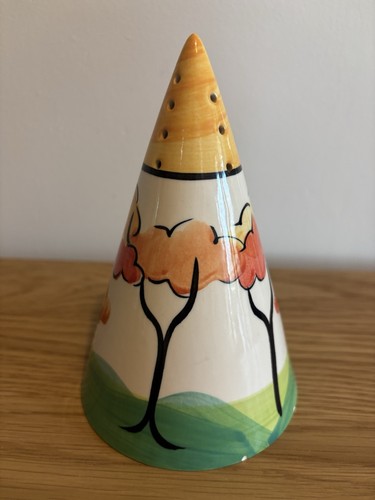 Contemporary sugar shaker - contemporary,