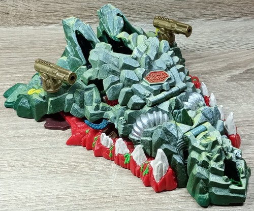 Mighty max dragon - max,