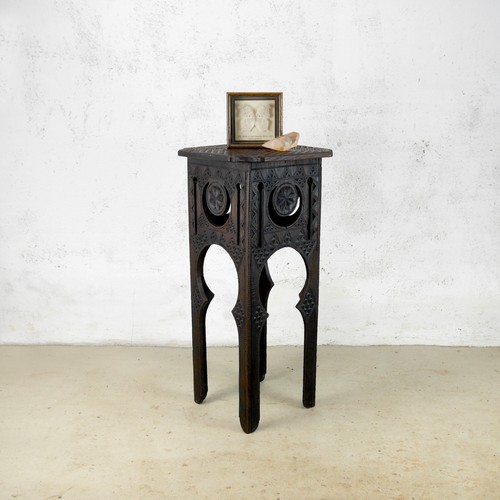 Antique arts crafts carved - antique,