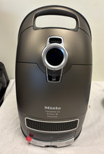 Miele C3 Brilliant Canister
