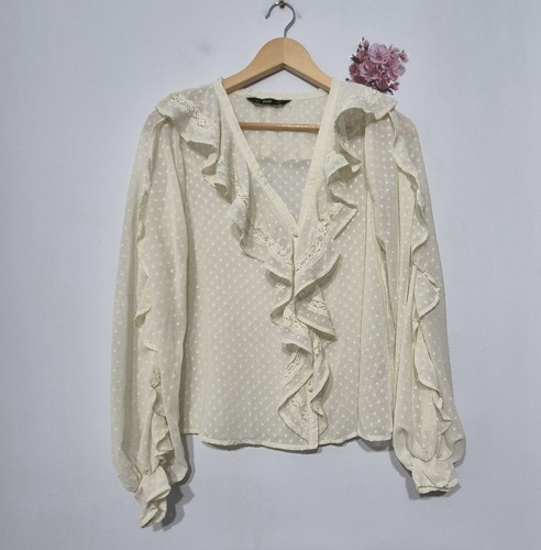 Cream ruffle blouse - cream,