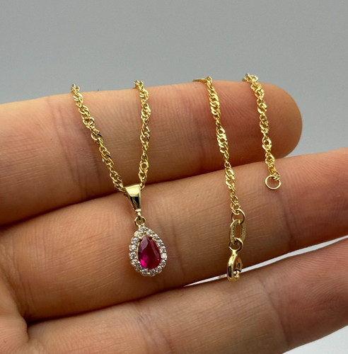 Solid 9ct yellow gold - solid,