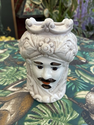Moor head small vase - moor,