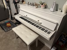 Fuchs & Mohr White Piano With Stool