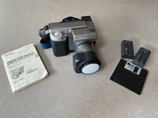 Sony Mavica 0.8 MP Floppy Disk Digital Camera 14x Optical Zoom (MVC-FD91)