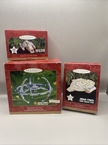 Lot hallmark ornaments - lot,