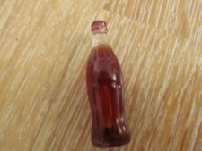 SINDY DOLL PEDIGREE COCA COLA BOTTLE FROM BOWLING 1966 12S16