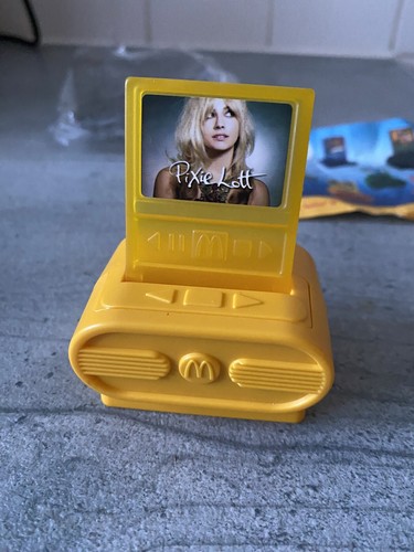 Mcdonalds happy meal - mcdonalds, 2011