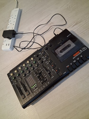 Fostex x26 four track - four,