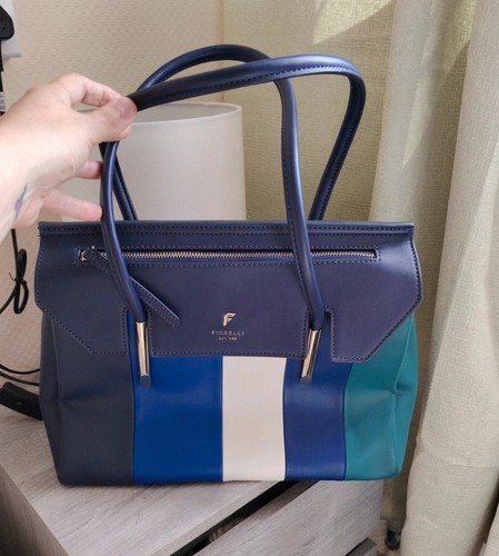 Fiorelli carlton flap over - fiorelli,