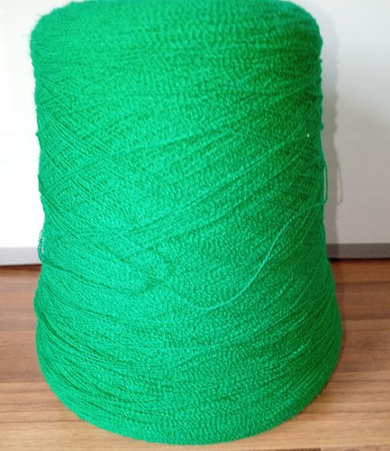 657gms green boucle yarn - , 1ply
