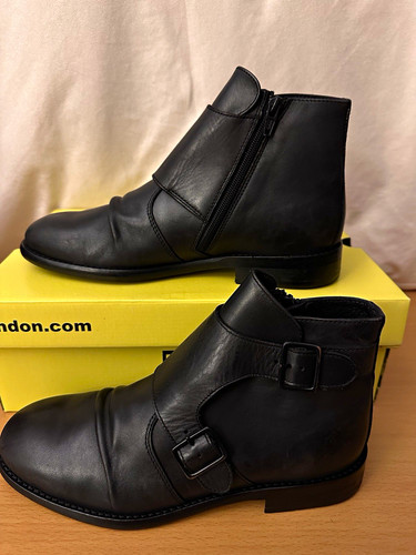 Fly london black leather ankle - london,