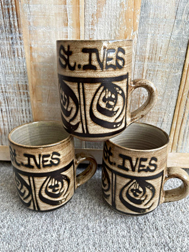 Brixham studio pottery - 3, st