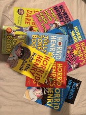Horrid Henry Book Bundle 8 Books by Francesca Simon Good As New