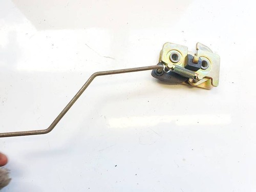 Nissan primera 2002 seat lock - nissan,