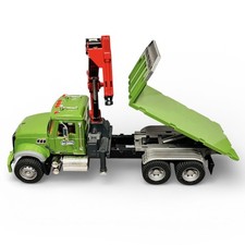 Bruder Mack Granite 24”