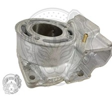 SUZUKI ENGINE CYLINDER JUG OEM