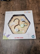 Petilou Le Toy Van Activity