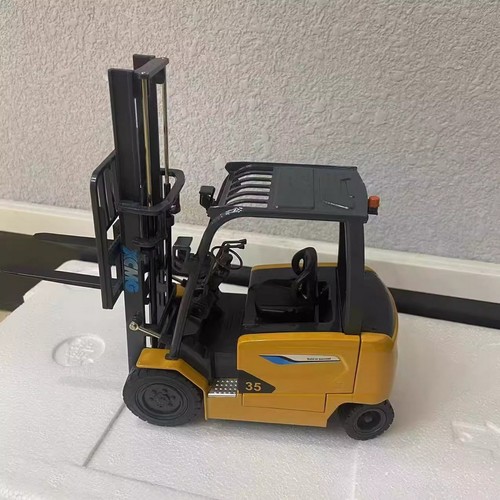 Scale xcmg xcb35 forklift - scale,