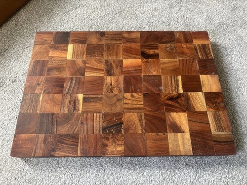 Acacia wood chopping - chopping, board