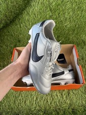 Nike Premier III SG-Pro *BRAND