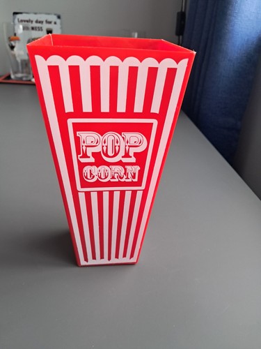 Popcorn box - popcorn,