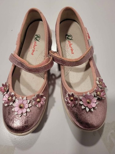 Naturino girl flower shoes