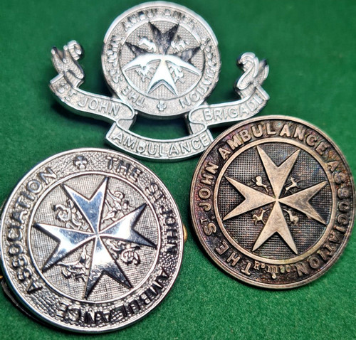 Sjab john ambulance badges - st,