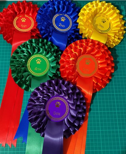 Set 3 tier - set, horse