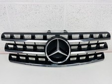 Mercedes-Benz ML W164 Front Grille A1648801985 Obsidian Black