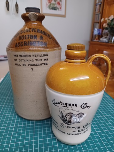 Vintage stoneware flagons - flagons, &