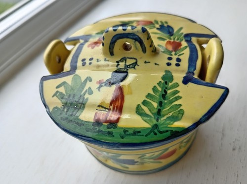 Quimper faience hand - , painted