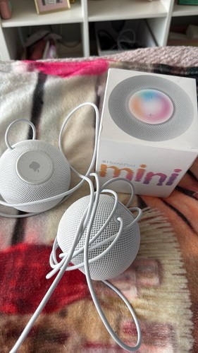 Three apple mini - speakers, for