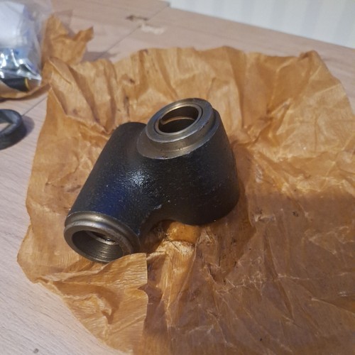 Morris marina stub axle - morris,