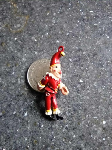 Vintage hantel punch miniature - vintage,