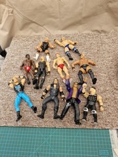 WWE/WCW Wrestling Figures 96-01