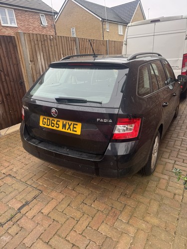 Breaking skoda fabia - fabia, 2015