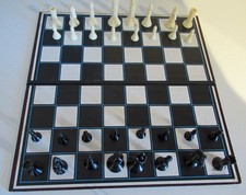 Spears Traditional Chess Set