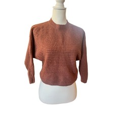 PINK ROSE CROP KNIT SWEATER SIZE XS