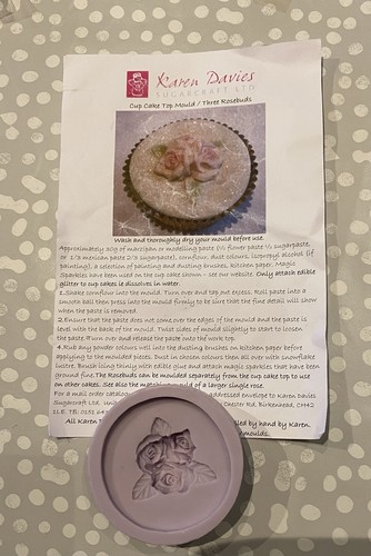 Karen davies cup cake - karen, top