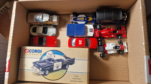 Various matchbox model cars