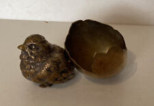 GESCHUTZT Chick with Shell