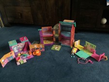 3 Magnetic Polly Pocket sets