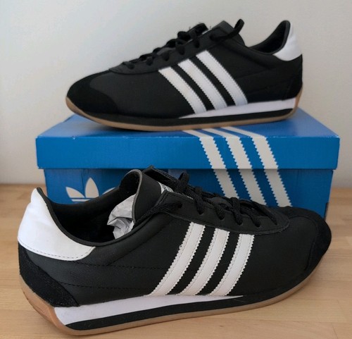 Adidas country size 6 - ,