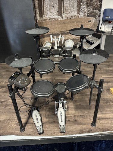 Alesis nitro mesh electric - mesh,