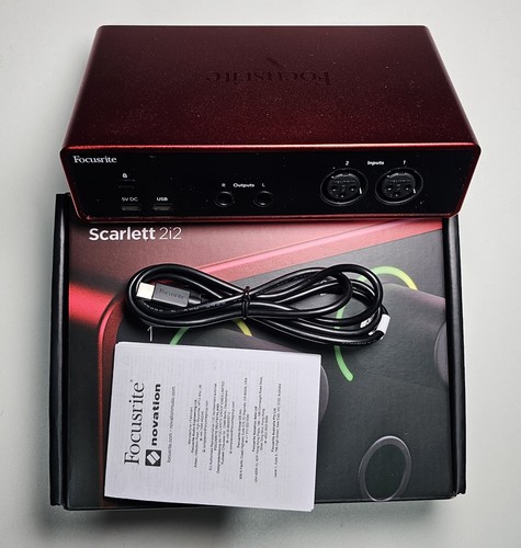 Focusrite scarlett 2i2 - 2i2, 4th