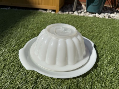 White vintage tupperware heart - tupperware,