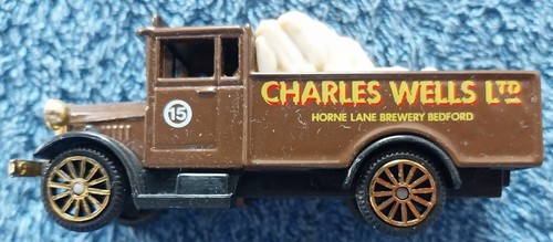 Vintage corgi morris truck - vintage,